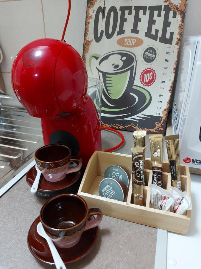 Apartman Espresso Sa Parkingom Sremska Mitrovica Dış mekan fotoğraf